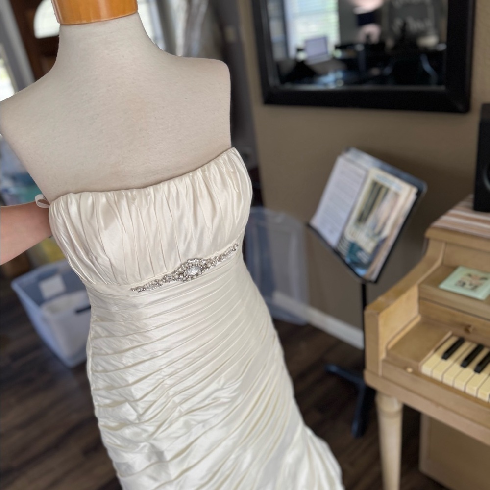 Alfred Angelo Cream Strapless Dress